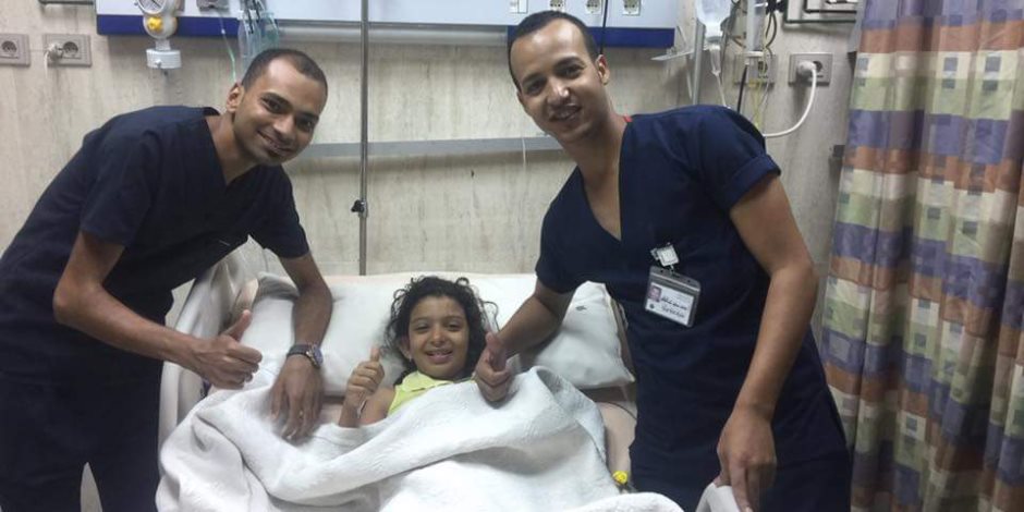 مستشفى «راس سدر» تنقذ طفلة تعرضت للغرق وتوقفت عضلة القلب (صور) 