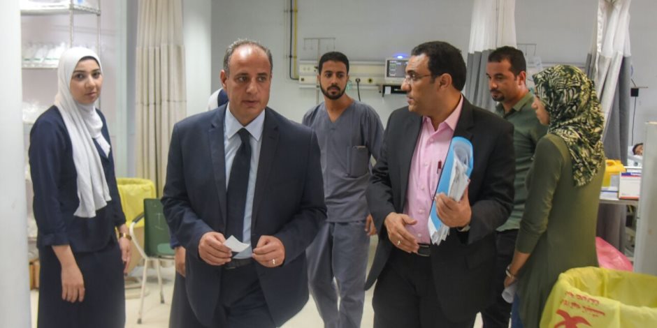 محافظ الإسكندرية : ٤٢ من مصابى حادث قطاري خورشيد مازالوا بالمستشفيات 