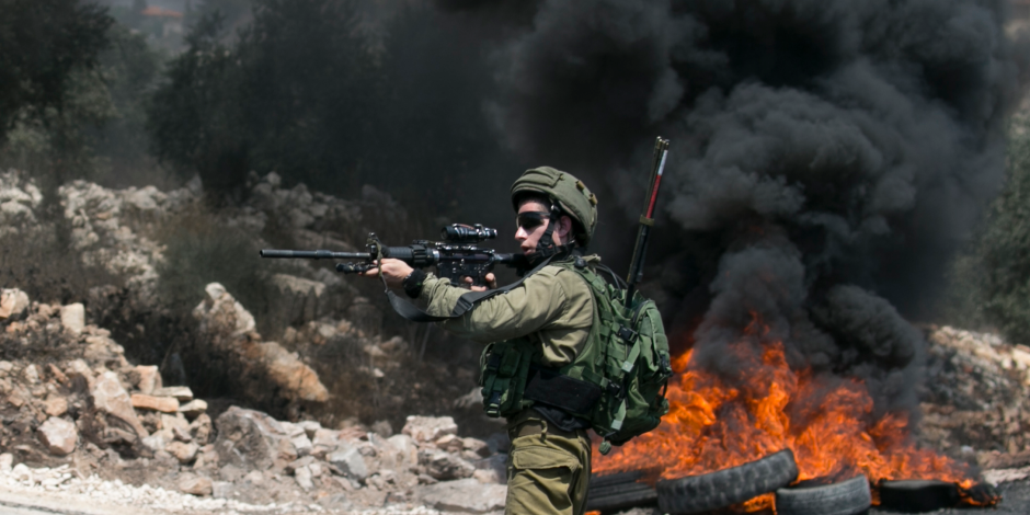 بعد مقتل ثلاث إسرائليين استمرار الحصار الإسرائيلى لــ10 قرى فلسطينية 