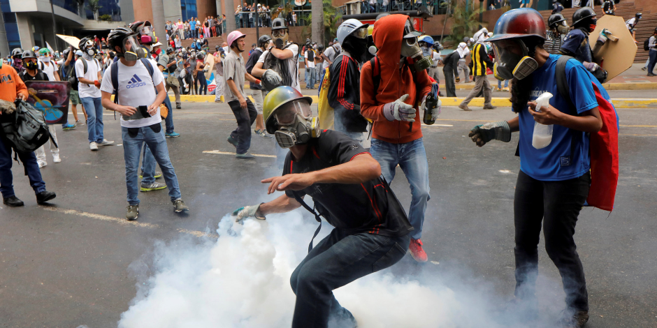 واشنطن تندد بانتزاع الجمعية التأسيسية الجديدة للسلطة في فنزويلا