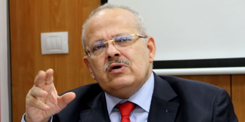 رئيس جامعة القاهرة: علينا الوقوف جميعا ضد الذين لا يريدون استقرار مصر 