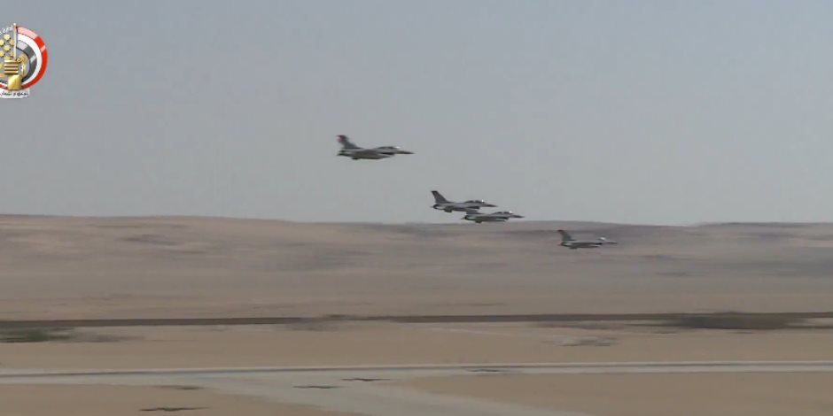 أحدث أنواع المقاتلات الحربية تزين القوات الجوية المصرية (فيديو)