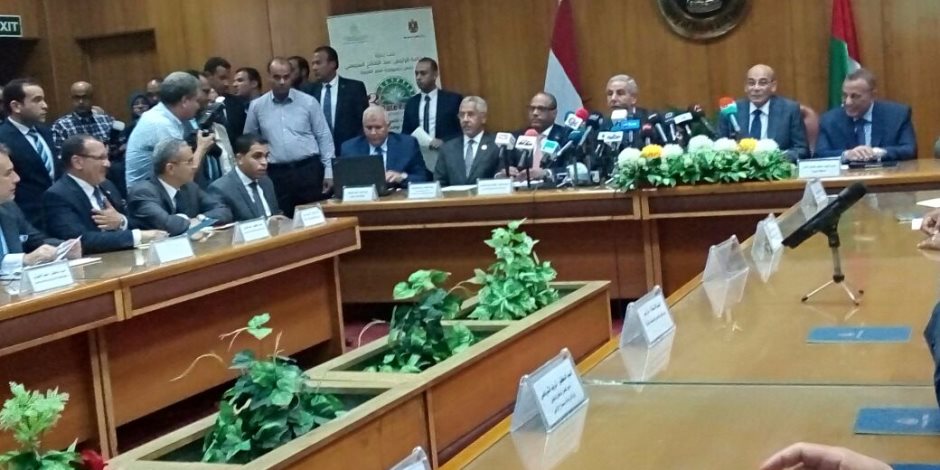 وزيرا الزراعة والتجارة يعلنان عن تنظيم المهرجان الثالث للتمور في سيوة نوفمبر المقبل