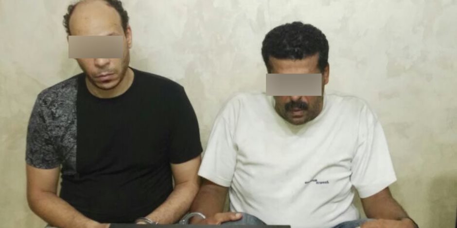 المشدد 3 سنوات لـ3 متهمين بسرقة مواطن بالإكراه في مصر الجديدة