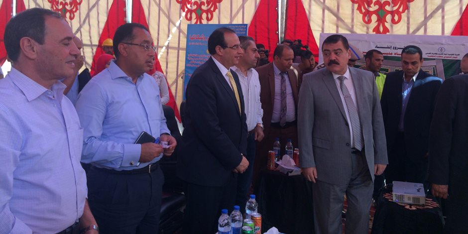 وزير الإسكان يفتتح محطة مياه شرب منبة النصر بقوة 50 ألف متر يوميا (صور)
