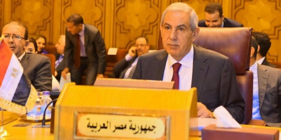 وزير التجارة يعلن طرح الدفعة الأولى من أراضى المرحلة الثانية لمدينة الجلود