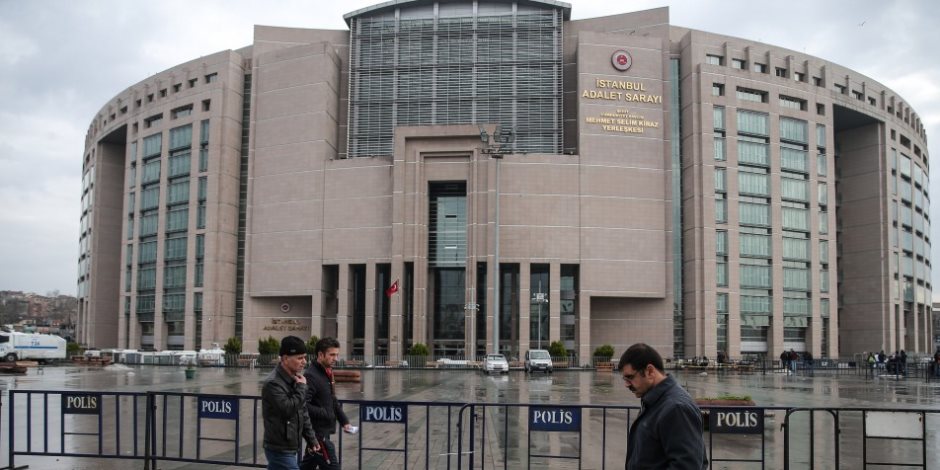 هجوم إرهابي مسلح على محكمة في اسطنبول التركية 