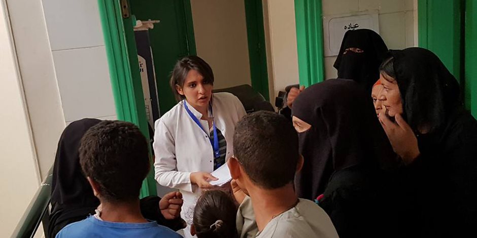 قافلة طبية بقرية الشهداء بسوهاج وتقديم الخدمات الطبية  لـ572 مستهدف