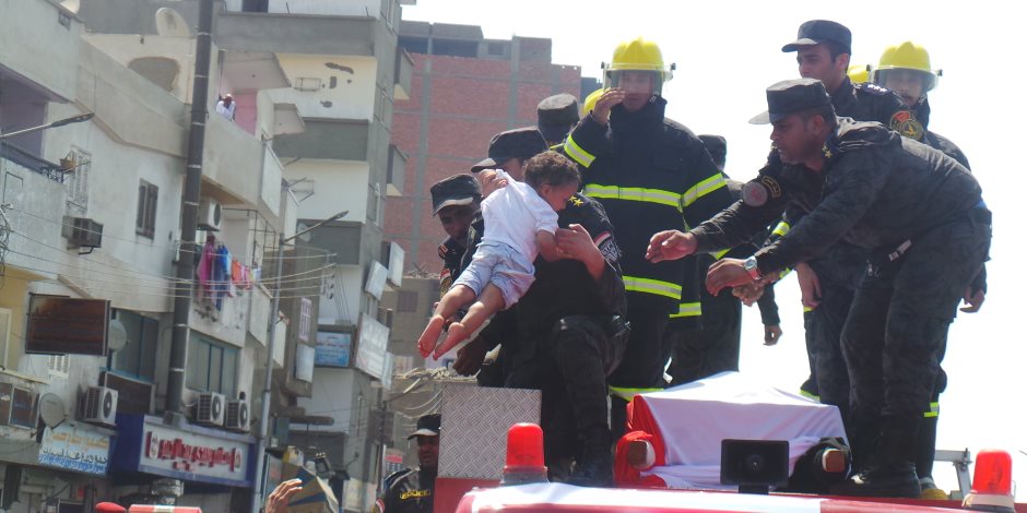 الإرهاب يسلب الفرحة من أطفال الشهداء.. العيد الأول لحمزة المنسي وياسين أحمد عبدالفتاح دون أبائهما