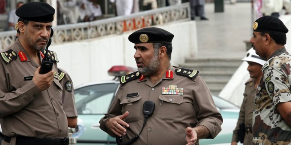 خوفا من انتشار الفيروس.. الشرطة السعودية تضبط عدد من المخالفين للإجراءات الاحترازية للحد من كورونا
