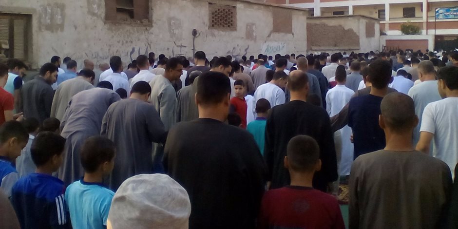 الآلاف يؤدون صلاة عيد الاضحى بـ 368 ساحة في المنوفية (صور)