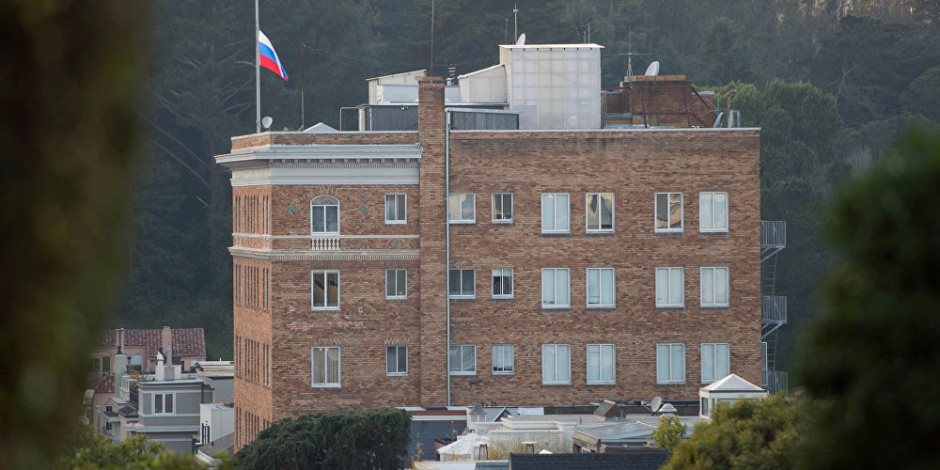 الممثل التجاري الروسي بأمريكا: نقل كافة العمليات إلى مقر السفارة