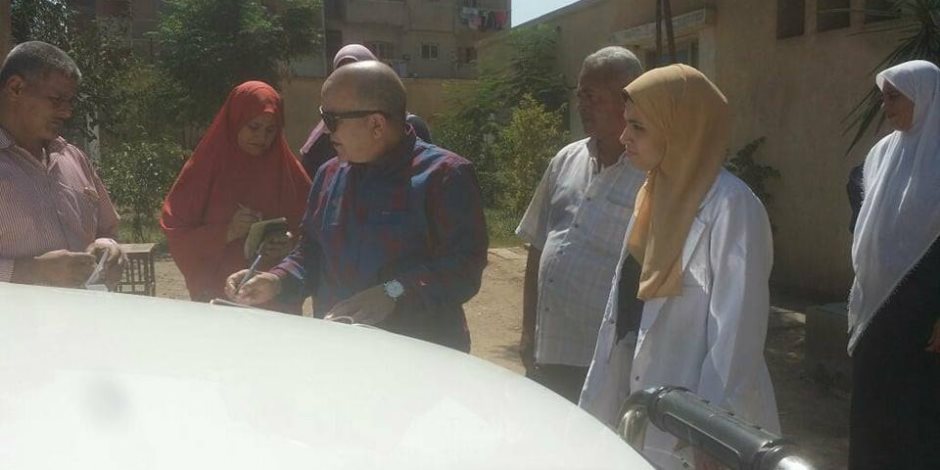 صور| إحالة مدير مستشفى و24 طبيبا وموظفا للتحقيق بسبب الغياب بالسنطة