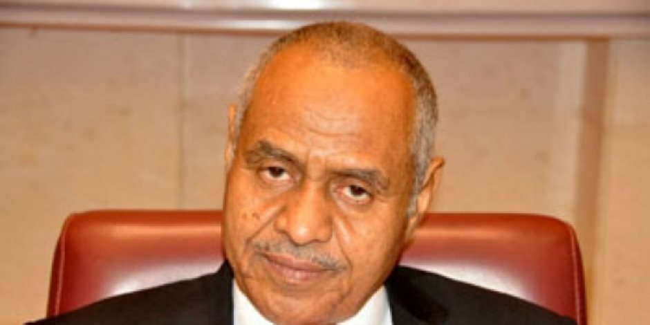 وزير الداخلية السوداني: نهتم الهجرة والنازحين واللاجئين