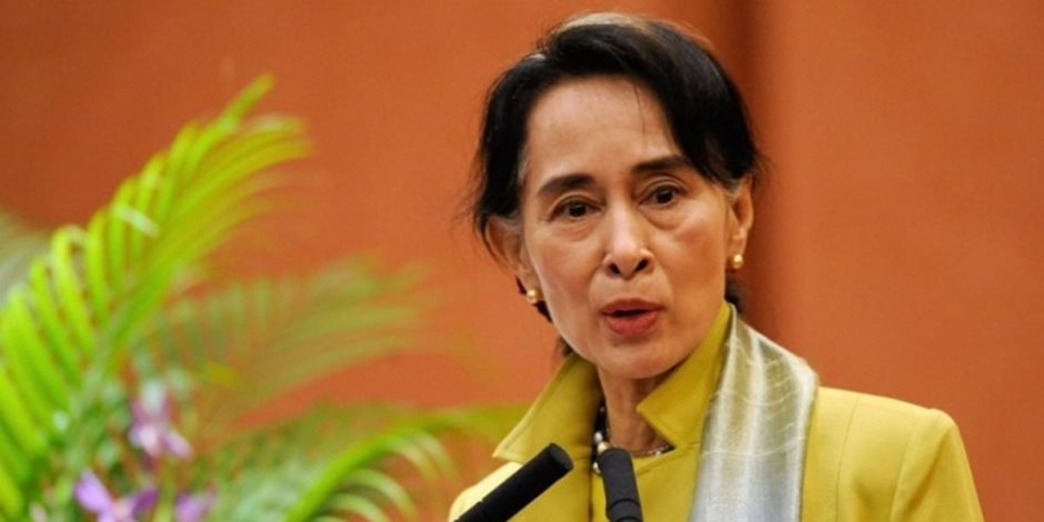 زعيمة ميانمار تدين الإرهابيين وتلتزم الصمت إزاء نزوح الروهينجا