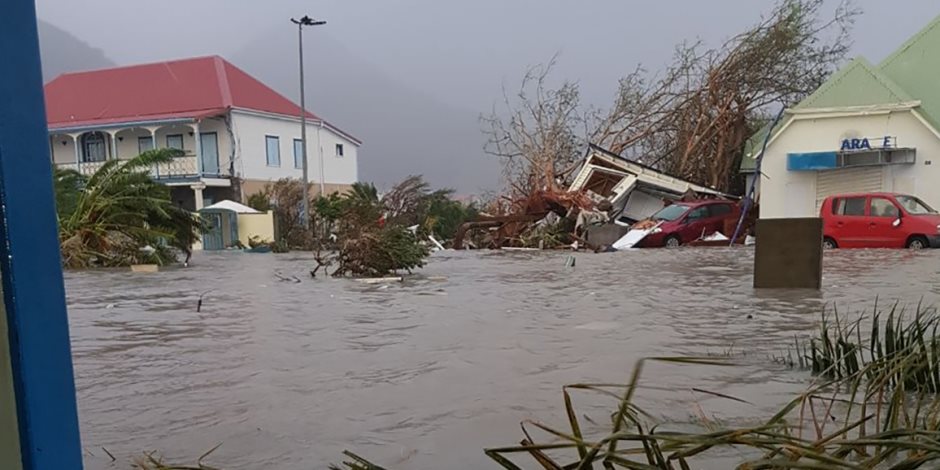 الإعصار إرما يتسبب فى أضرار محدودة فى جزر الباهاماس