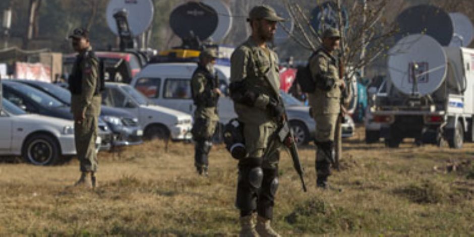 قائد الجيش الباكستانى يؤيد حكما بالإعدام على 11 إرهابيا من طالبان