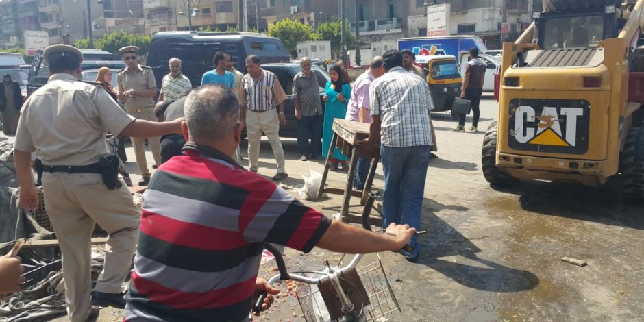 مدير أمن الغربية يقود حملة تطهير طنطا من الإشغالات ومخالفات الطرق (صور)