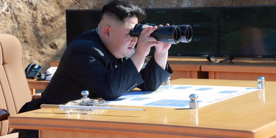 "سول" تعلن قربها من تصنيع "قنبلة التعتيم": تعطل أنظمة الطاقة في كوريا الشمالية 