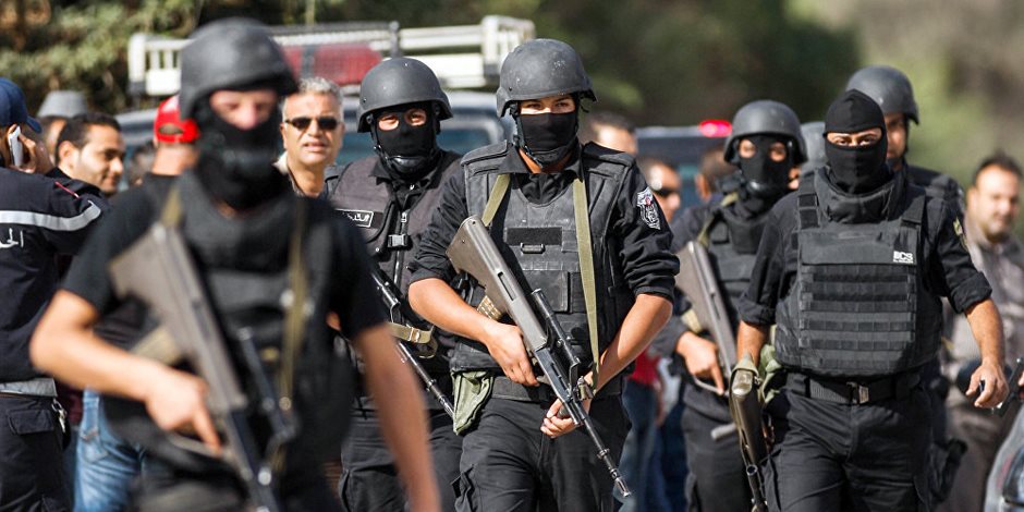 وزارة الداخلية التونسية: القبض على 8 عناصر تكفيرية يشتبه في انتمائهم لتنظيم إرهابي
