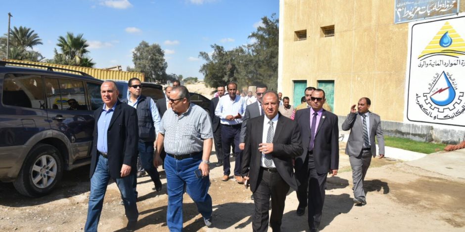 محافظ الإسكندرية ووزير الري يتفقدان محطة مياه شرب مريوط 2 ( صور )