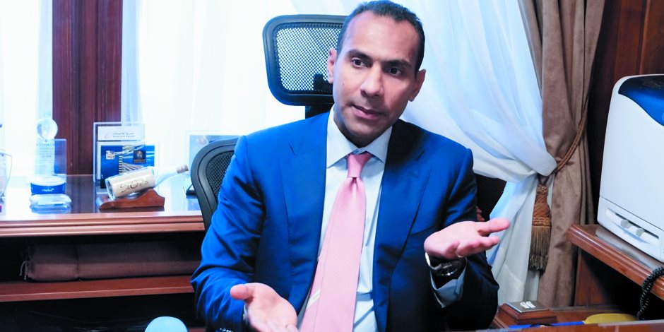 «عاكف المغربى»: بنك مصر يستهدف تمويل 45 مليار جنيه للمشروعات الصغيرة 