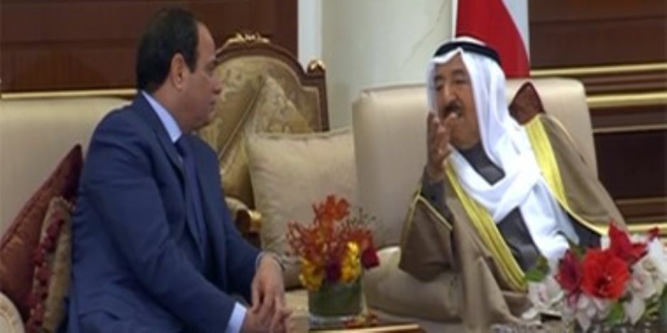 الرئيس السيسي يطمئن هاتفيا على صحة أمير الكويت