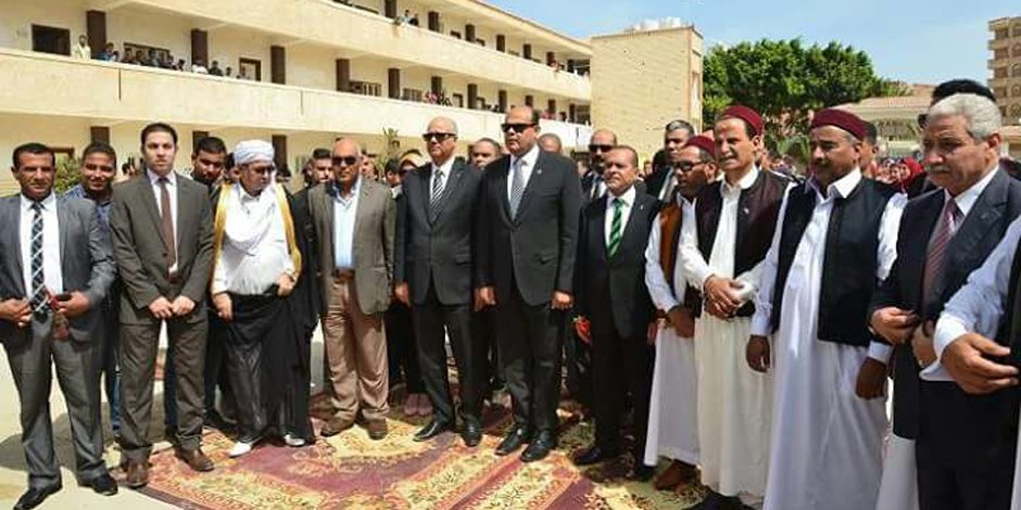 محافظ مطروح ورئيس جامعة الإسكندرية يفتتحان أول كلية لعلوم البترول و التعدين في المحافظة