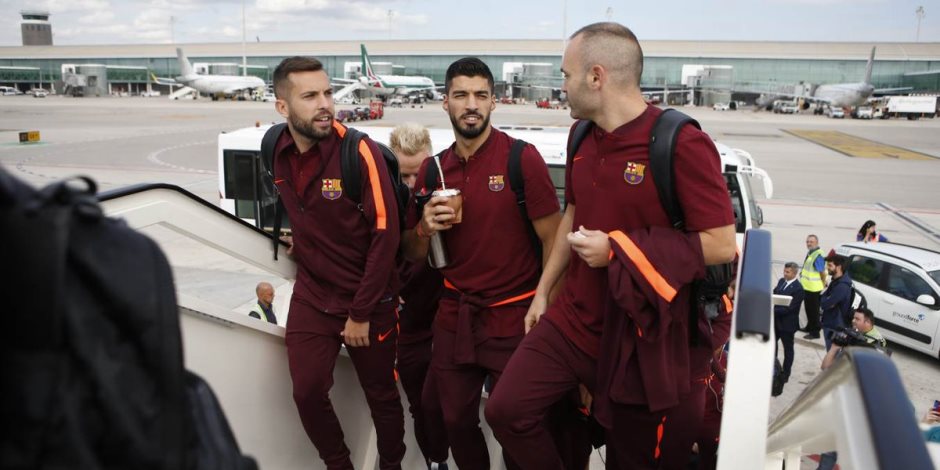 برشلونة يسافر إلى لشبونة استعدادًا لمواجهة سبورتنج (صور)