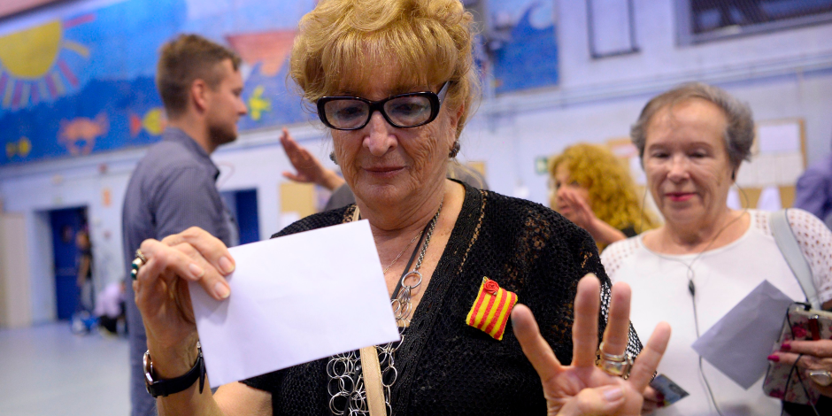 بعد إعلان إنفصال الإقليم.. أسبانيا تحذر من اعتقال حاكم كتالونيا