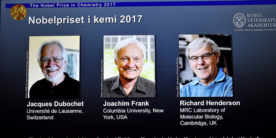 "التبسيط".. سر فوز 3 علماء بجائزة نوبل للكيمياء 2017