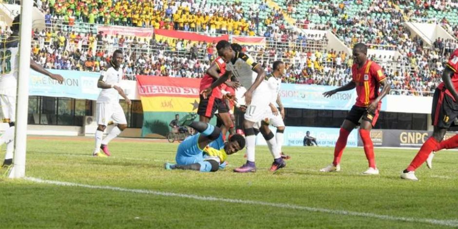 الشوط الأول.. تعادل سلبي بين غانا وأوغندا يمنح مصر تأشيرة التأهل للمونديال (فيديو)