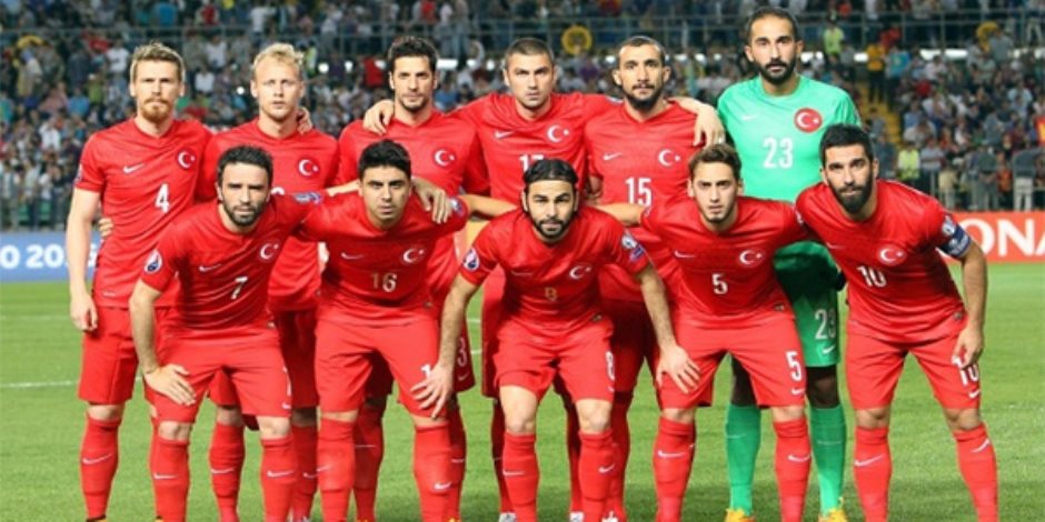 اليويفا يحقق مع المنتخب التركي بسبب دعمه للعدوان على شمال سوريا
