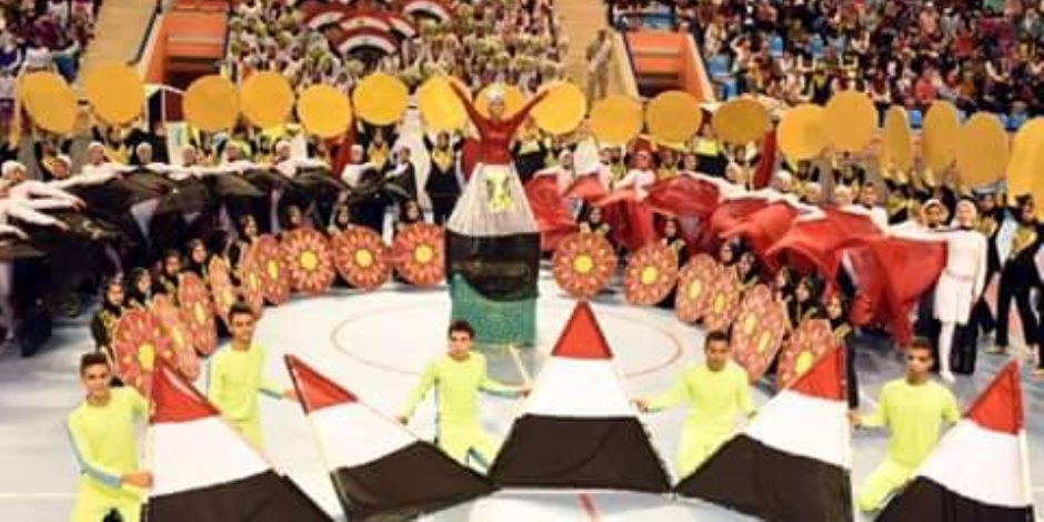 محافظ الشرقية يشارك إحتفالات جامعة الزقازيق بانتصارات أكتوبر