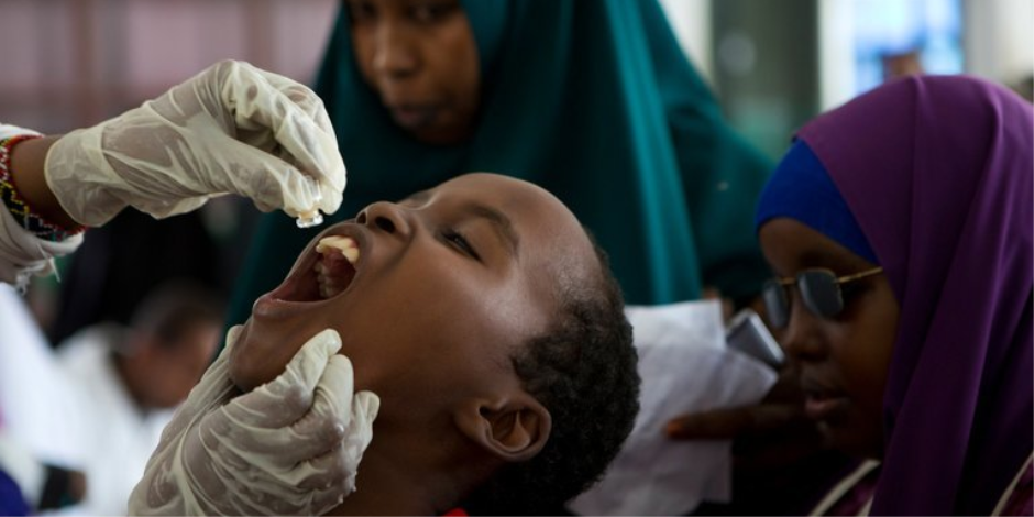 بعد عقود من القضاء عليه.. لماذا يعود وباء الكوليرا مجددًا في أفريقيا والشرق الأوسط؟