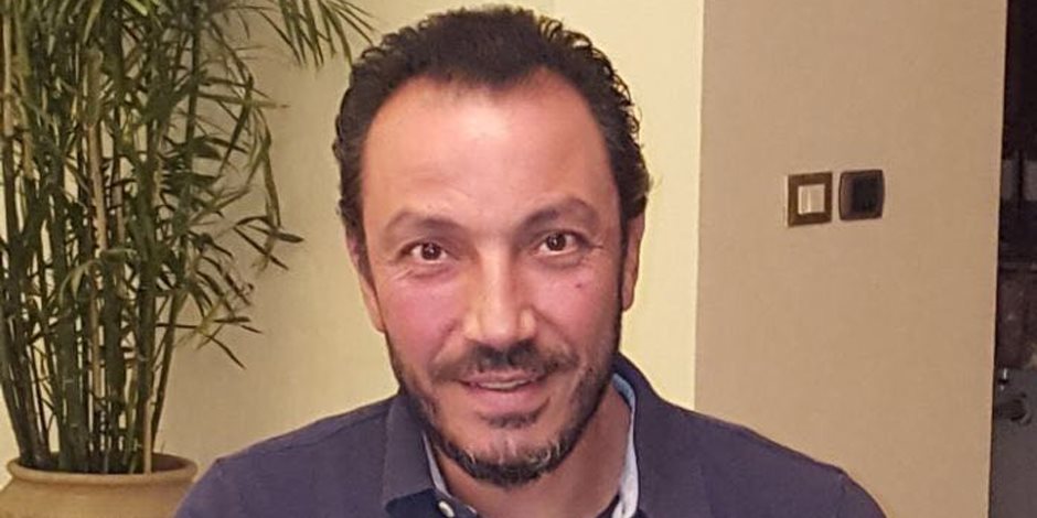 طارق لطفي ينضم لحملة "علشان تبنيها" لدعم ترشيح الرئيس السيسي في 2018