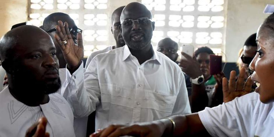 نجم الكرة السابق ويا يقترب من خوض جولة الإعادة في انتخابات الرئاسة بليبيريا