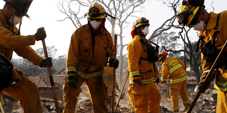 حرائق غابات كاليفورنيا.. إصابة 5 من رجال الإطفاء أثناء السيطرة على النيران