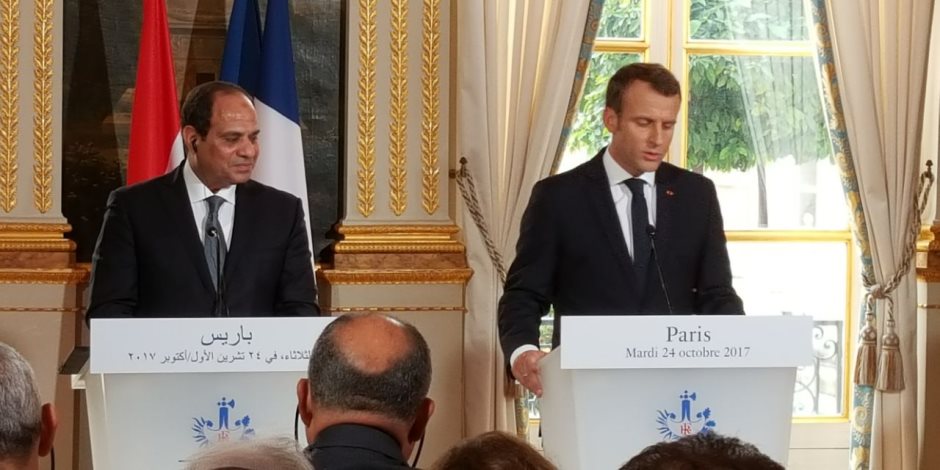 الرئيس السيسي يستقبل نظيره الفرنسي بعد قليل في قصر الاتحادية