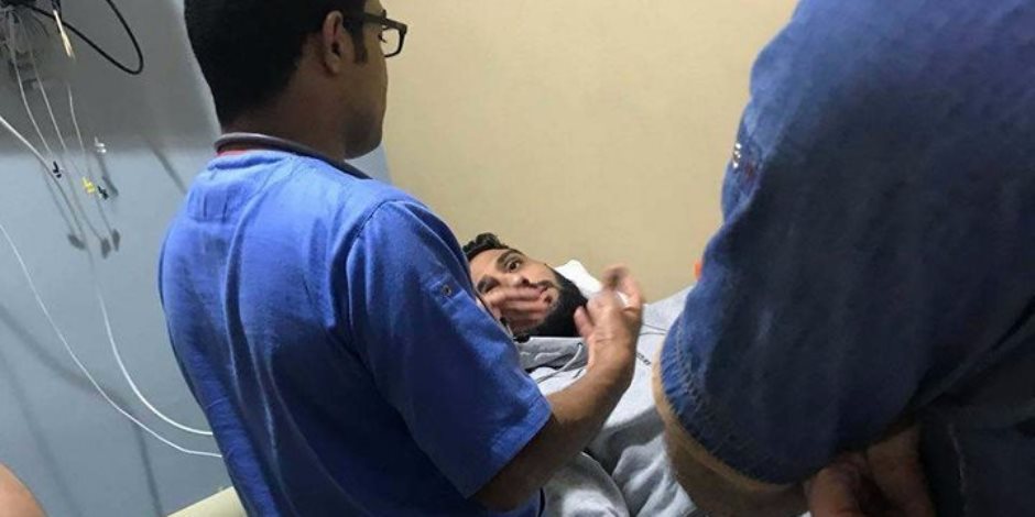 الشناوي يخضع لفحوصات طبية بمستشفي خاص (صورة)