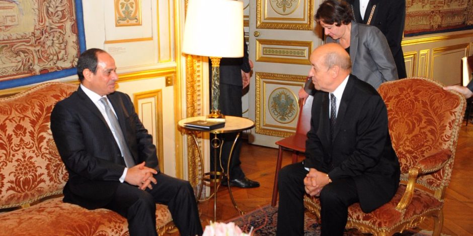 وزير الخارجية الفرنسي للسيسي: مصر تمثل دعامة رئيسية للاستقرار في الشرق الأوسط