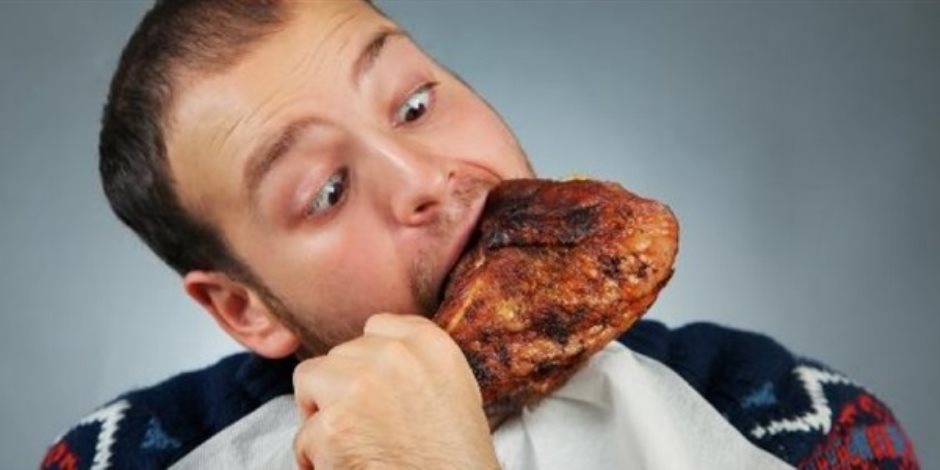 "البعد عنها غنيمة"  تناول كميات قليلة من اللحوم  يخفض نسب الكوليسترول ويخفي بثور الوجه