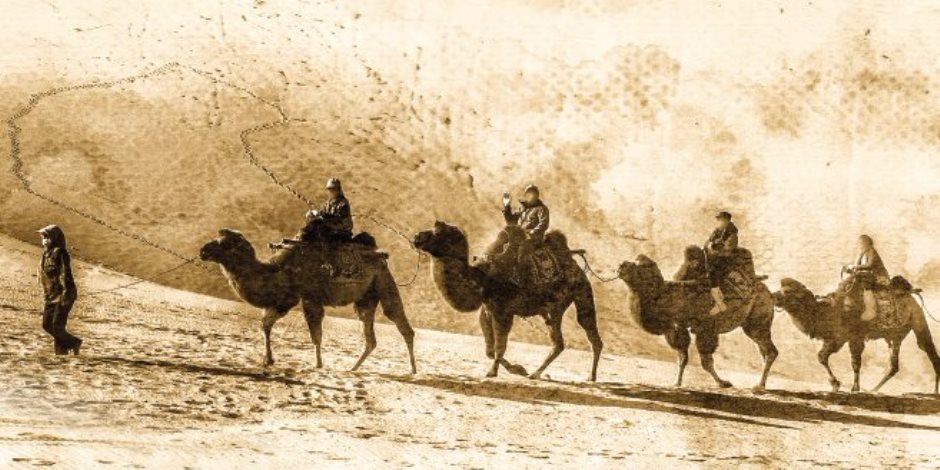 "الصحراء تشتعل".. لورانس العرب وأسرار الحرب البريطانية في الجزيرة العربية