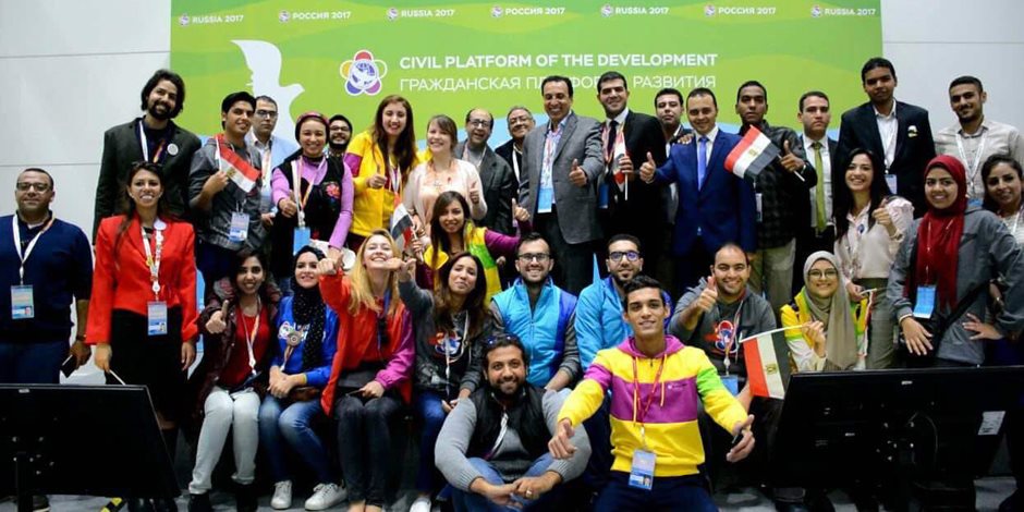 بعد مشاركتهم في مهرجان "الشباب والطلبة".. 102 مصري من روسيا: شكرا