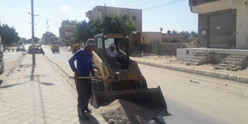 حملة مكبرة لرفع القمامة من شوارع مدينة بئر العبد في شمال سيناء (صور)