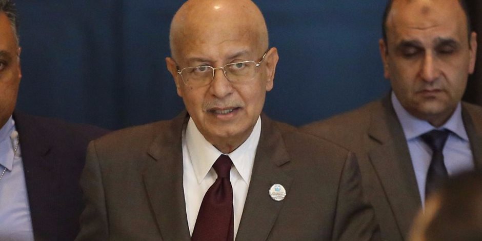 رئيس الوزراء يقبل استقالة عمرو المنير نائب وزير المالية