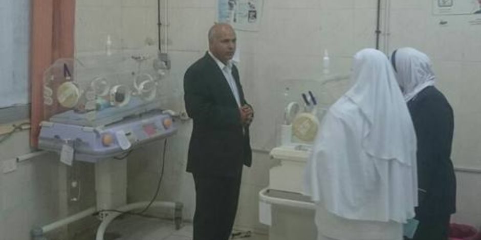 التحقيق مع 4 أطباء بمستشفى ببا المركزي في بنى سويف لتغيبهم عن العمل (صور)