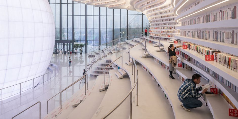 الصين تفتتح مكتبة على هيئة أمواج البحر تحتوى على مليون ونصف كتاب