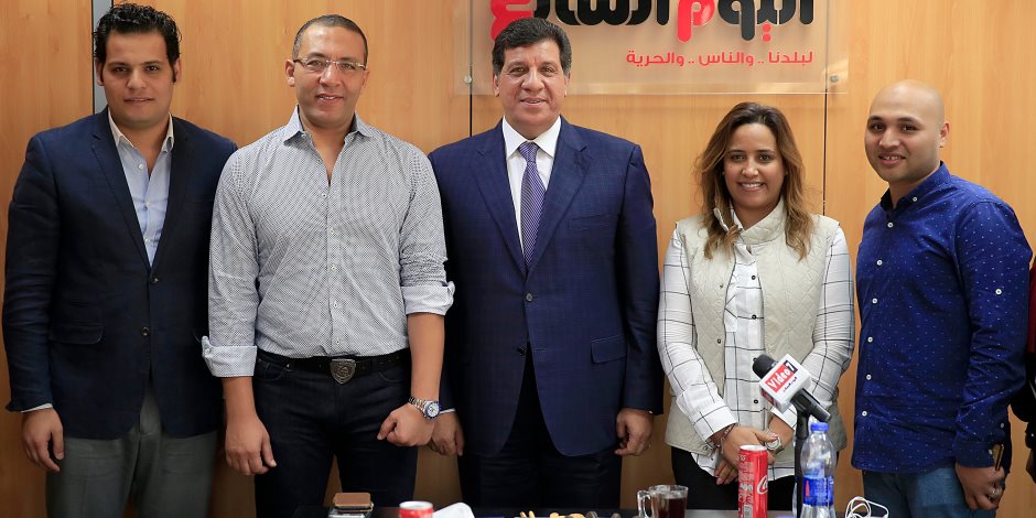 "إعلام المصريين" تستضيف رجل الأعمال أشرف شيحة لمناقشة أوضاع السياحة في مصر (صور)