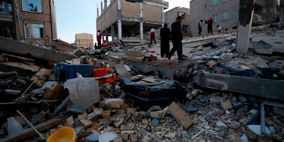 إعلان الحداد في إيران بعد ارتفاع ضحايا الزلزال لـ339 قتيلا و2530 مصابا